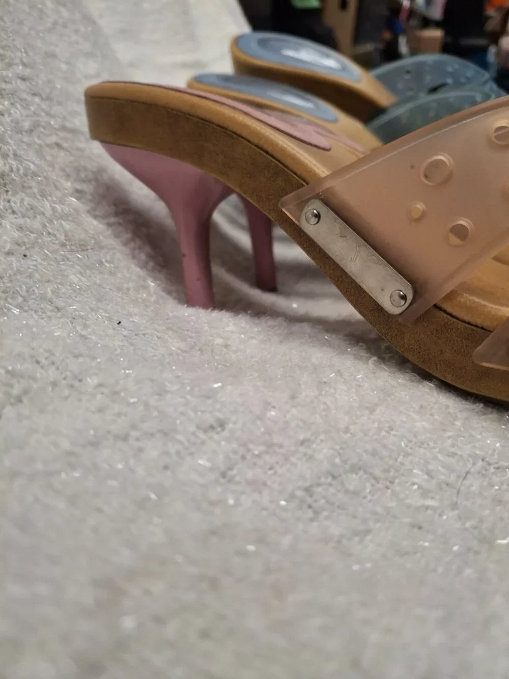 FIONI Clothing these shoes